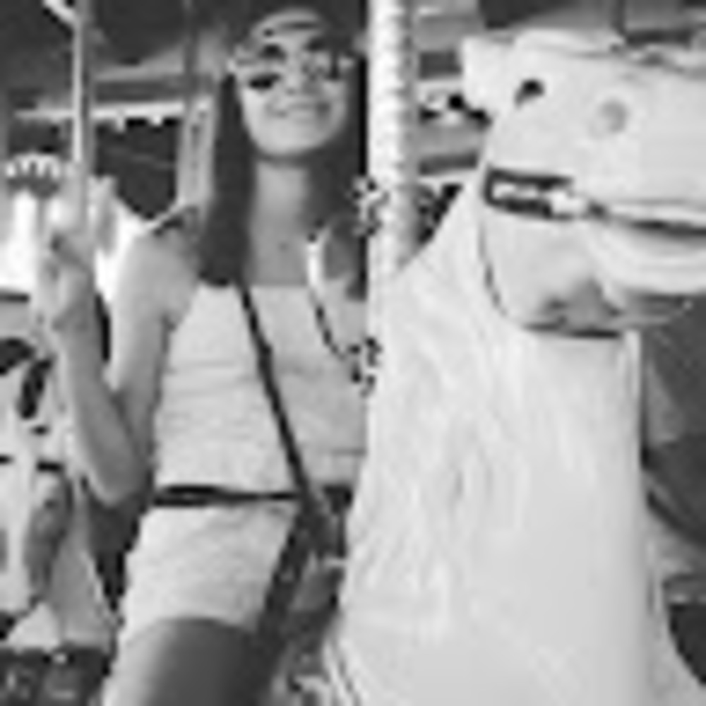 Meet your Posher, Carly